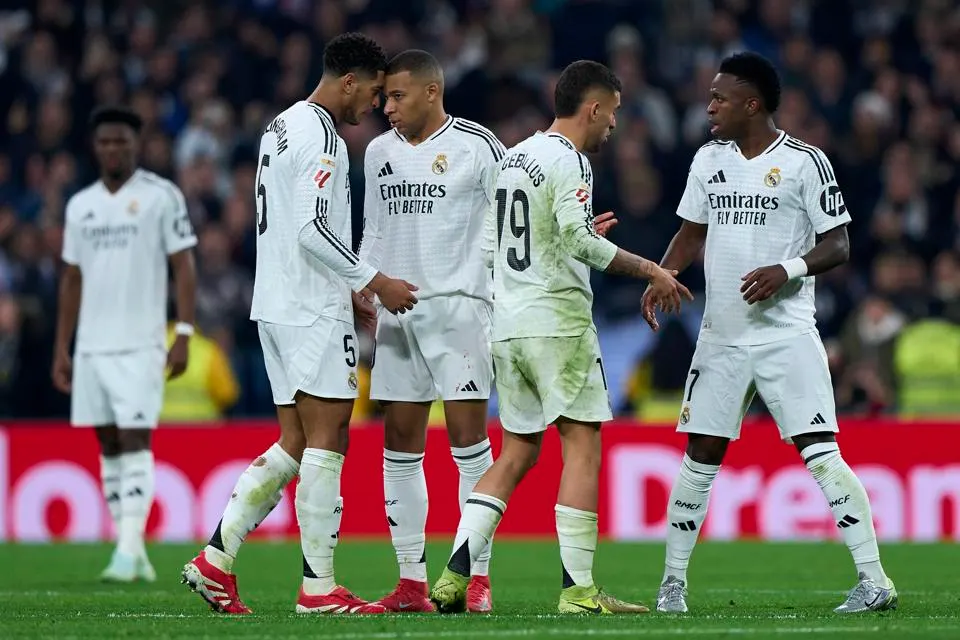 قمة نارية في دوري الأبطال: ريال مدريد يواجه م...