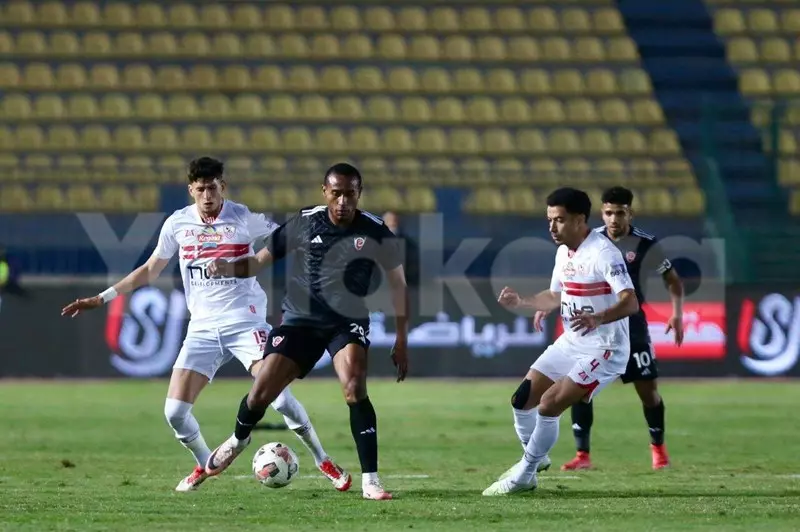 الزمالك يواجه بتروجيت في مباراة الدوري.