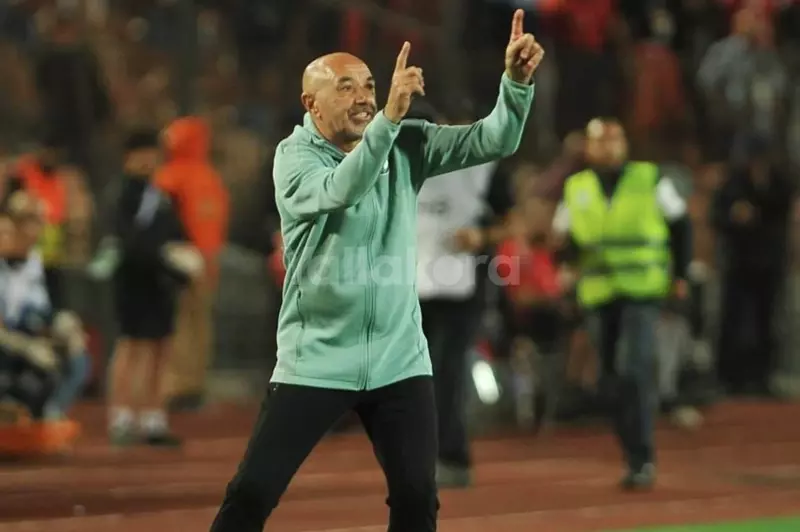 الزمالك يعلن استلامه إشعار من فيفا برفع إيقاف...