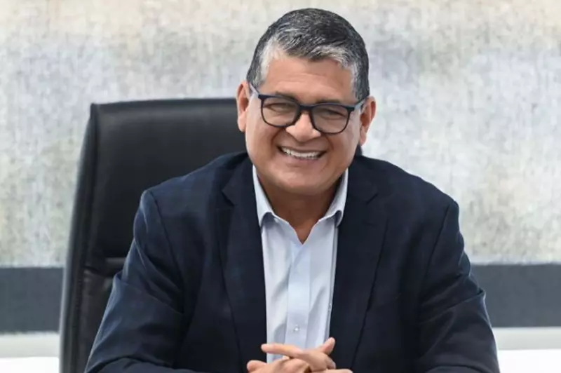 رويز يشرح خيارات الحكام الأجانب وتطوير المنظو...