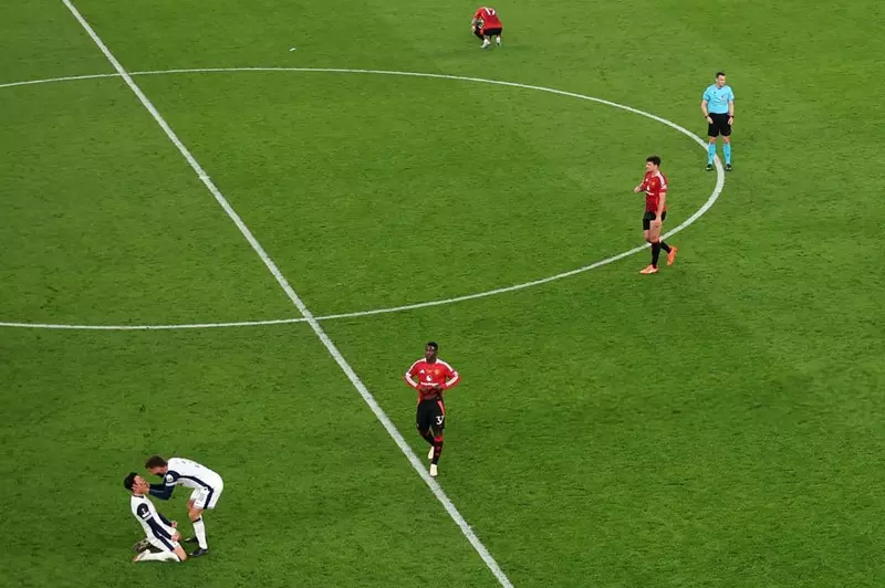 لاعب مانشستر يونايتد: أسوأ نهاية لموسم كارثي....