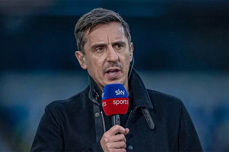 نيفيل: مانشستر يونايتد لا يستحق الحصول على مو...