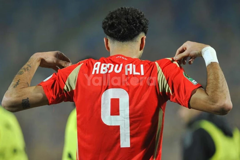 الأهلي يسجل ثانية أمام فاركو بفضل جهود بن شرق...