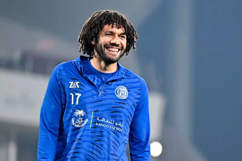 محمد النني يقود تشكيل الجزيرة أمام الوصل بنصف...