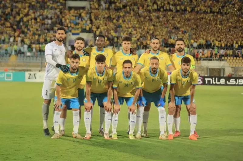 بعد انتهاء عقودهم.. مصدر يكشف موقف عبد المنعم...