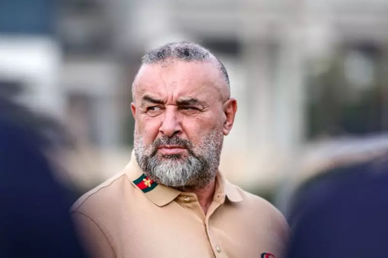 فريق مودرن سبورت يفترق عن مدربه عبد الحق بن ش...