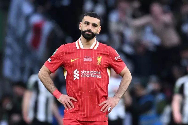 تقرير: بي بي سي تبطل مقابلة بين صلاح ولينكر ب...