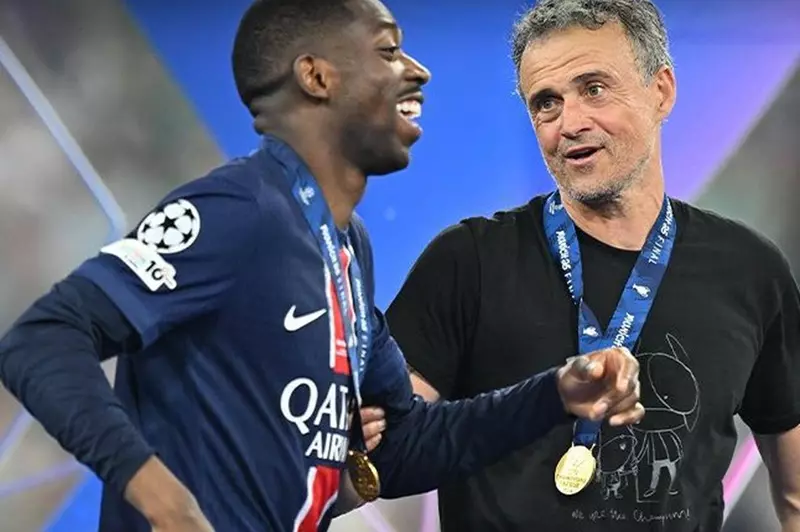 مدافع برشلونة: ديمبيلي يستحق الكرة الذهبية لظ...