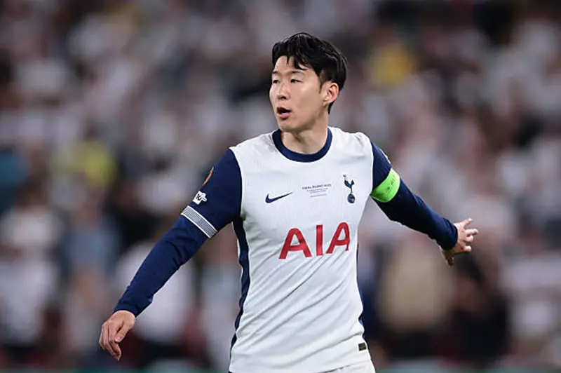 يزيد سون الغموض حول مستقبله مع توتنهام