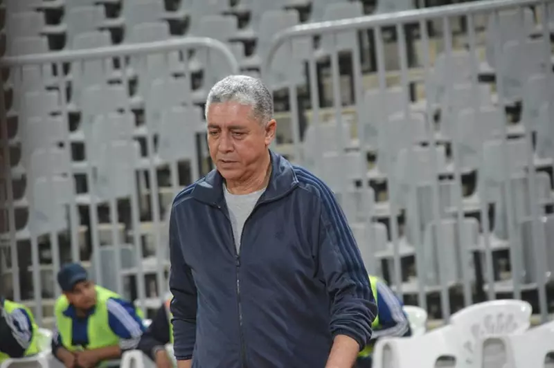 تكليف محمد عمر برئاسة لجنة الكرة في الاتحاد ا...