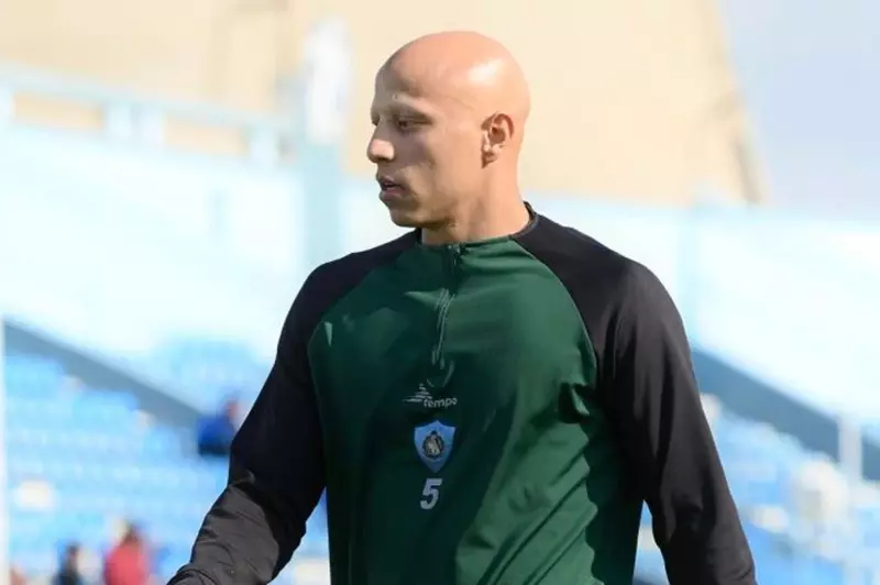 مدافع المحلة يكشف عن مفاوضاته مع الزمالك والأ...