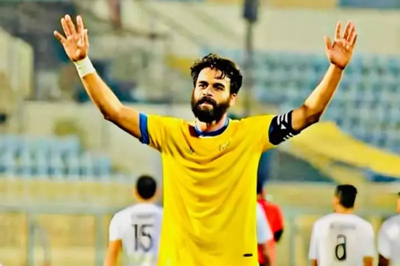 عماد حمدي يودع الإسماعيلي بعد عقد من الزمن.