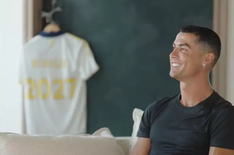 كريستيانو رونالدو يشيد بدعم جماهير نادي النصر...