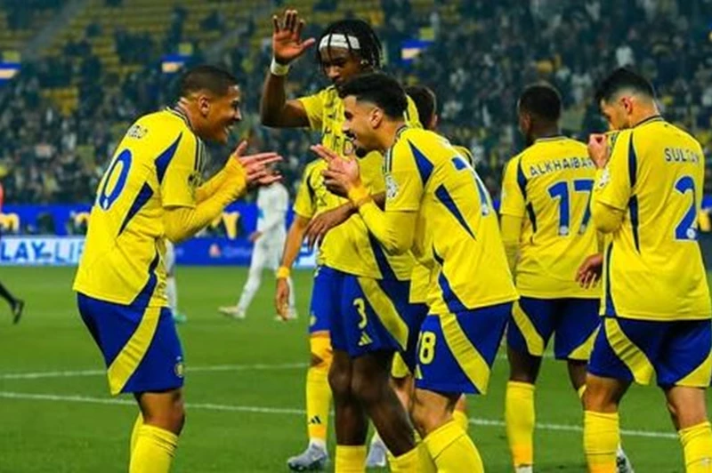 النصر يوقّع عقداً مع مدافع فريق الشباب
