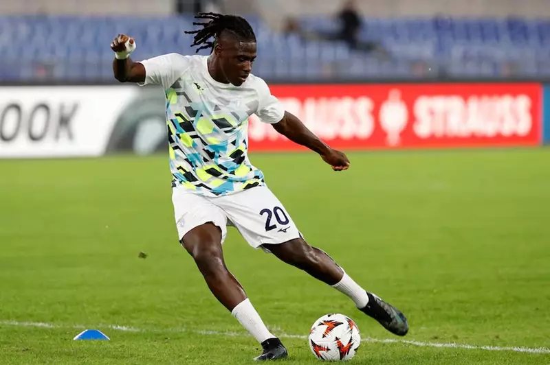 بيرنلي يوقّع عقدا مع اللاعب الفرنسي تشاونا قا...