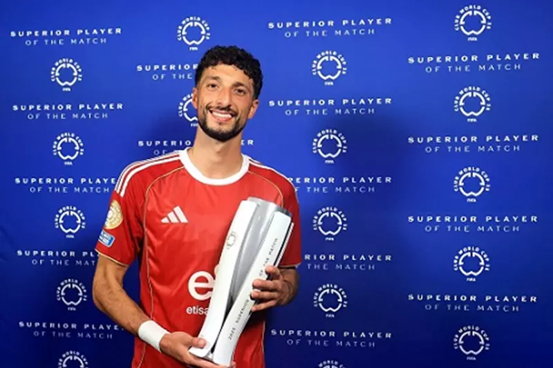 هل الأهلي يكرر مع وسام أبو علي ما فعله مع ديا...