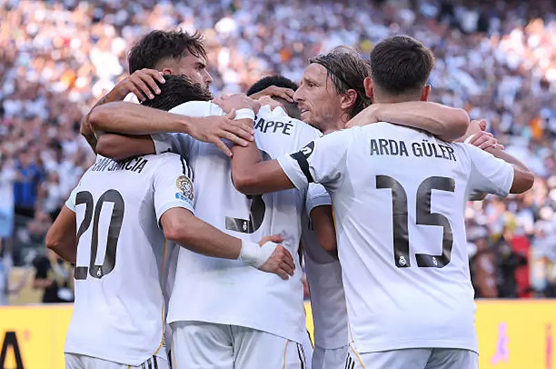 ريال مدريد يطالب بتأجيل بداية الموسم بسب...