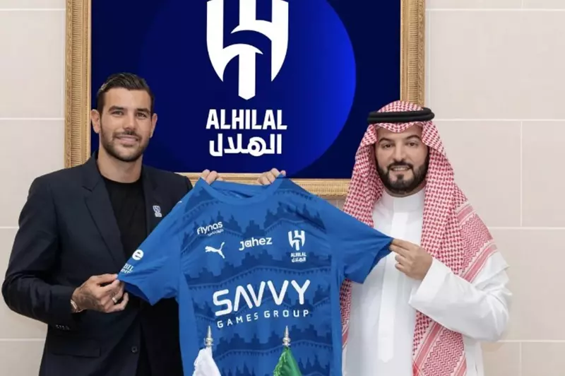 ثيو وإنزاجي يغفران بعد سنوات من الخلاف في إيطاليا