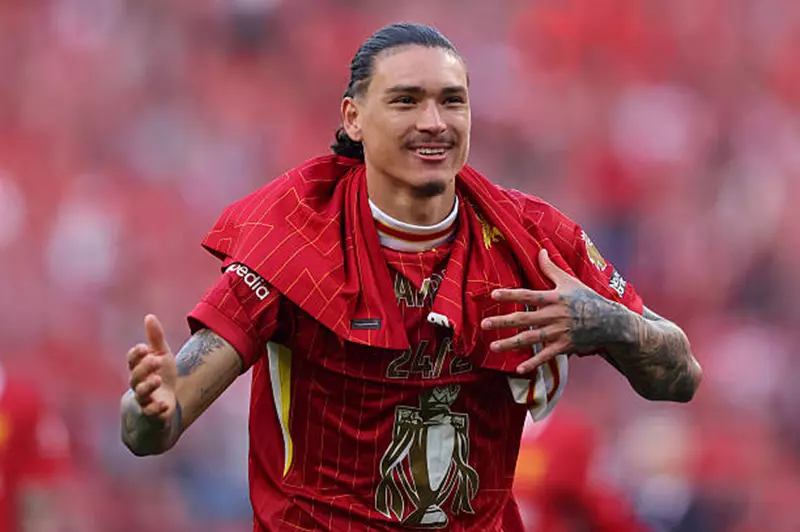 ليفربول يبحث عن بديل لنونيز قبل رحيله