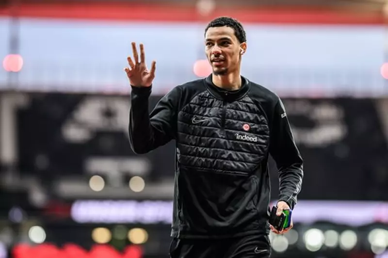 فرانكفورت يغيب إيكيتيكي عن رحلة الفريق إلى أم...