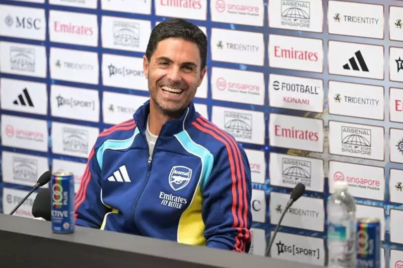 ميدان يشيد بأداء أرسنال القوي في الفوز على مي...