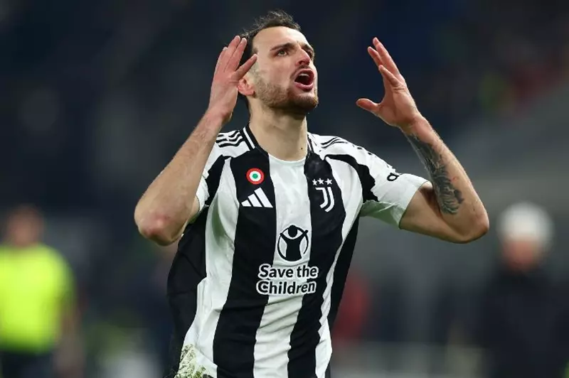 يوفنتوس يُؤمّن ظهيره الأيمن حتى 2030 بتمديد ع...