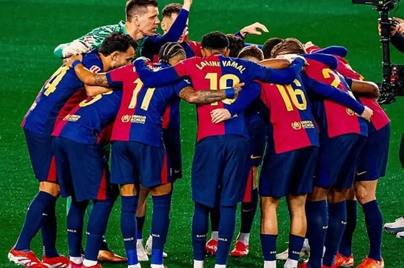 فريق برشلونة يعود إلى الخطة الأولى للسفر إلى...