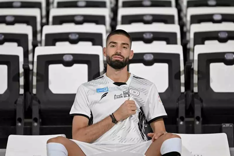 كاراسكو ينضم لمعسكر الشباب السعودي استعداداً...