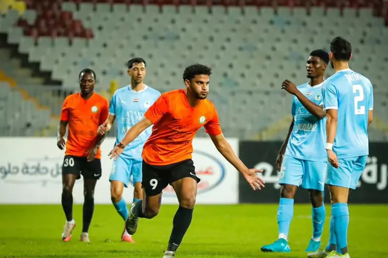 رئيس البنك الأهلي يؤكد عدم بيع أسامة فيصل ويت...