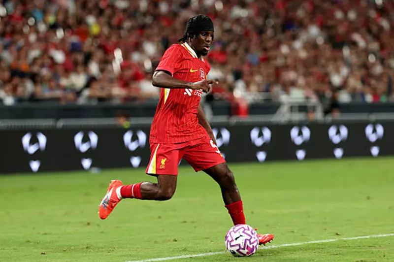 فريمبونج يؤكد استعداده اللعب في أي مركز يطلبه...