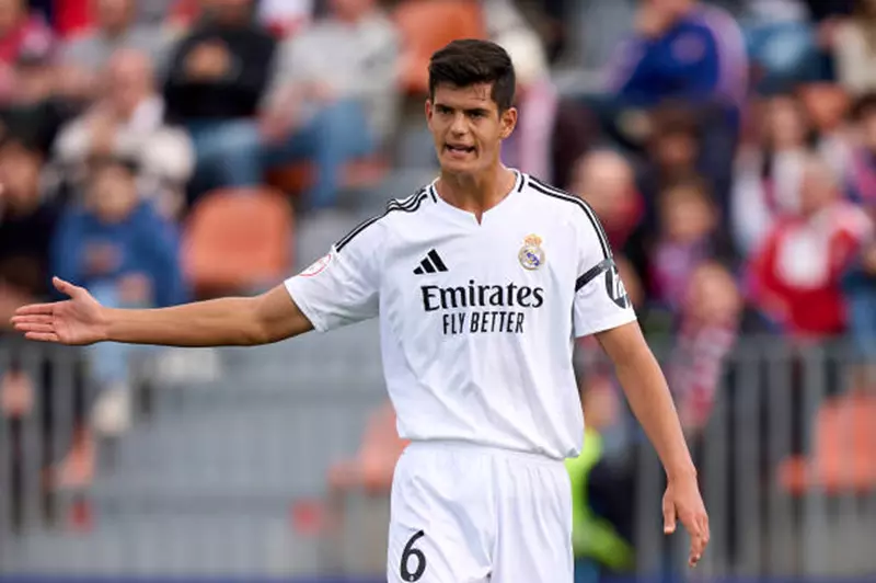 ريال مدريد يتنازل عن لاعب إلى نادي شتوتجارت ا...