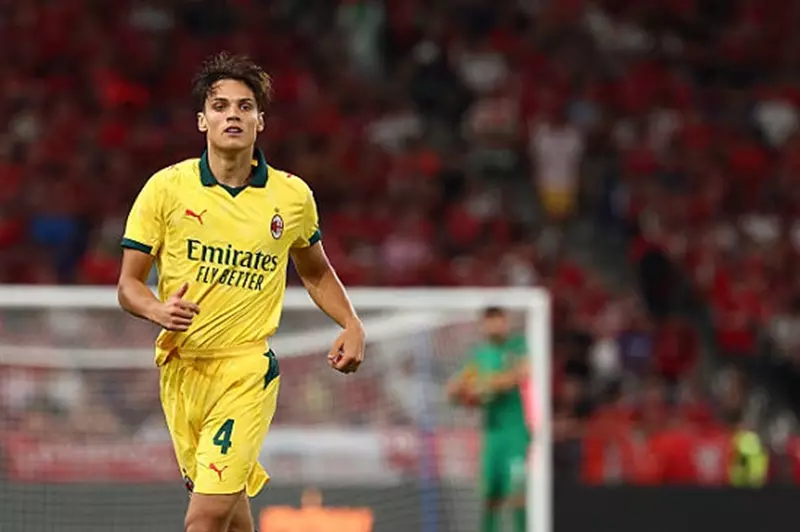 ريتشي يشيد بآلية عمل أليجري وتأثيره الإيجابي عليه، ويلاحظ أن ليااو قد لا يدرك قيمة موهبته الحقيقية