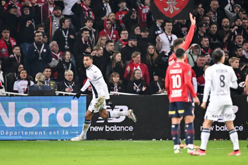 كوكا يلتحق بثلاثي مصري في الاتفاق السعودي