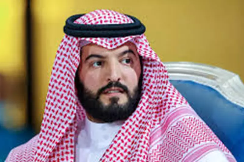 "بن نافل يعلن انسحابه من انتخابات رئاسة الهلا...