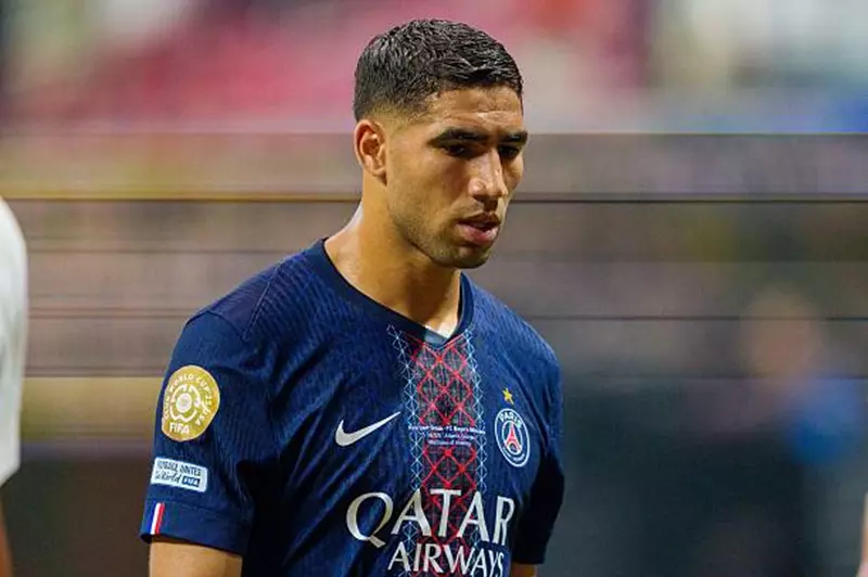 تقرير: سان جيرمان لا يسعى لتعاقد بديل لحكيمي