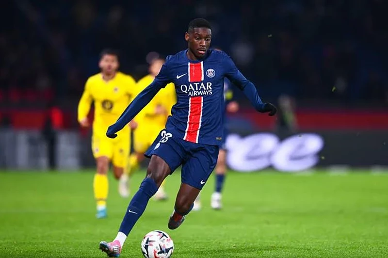 توتنهام يرغب في التعاقد مع مواني