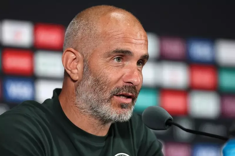 ماريسكا: النادي يبلغني فقط عند رحيل اللاعبين....