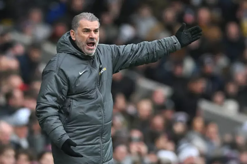 بوستيكوجلو: لم نُنهي المهمة أمام توتنهام، وأدرك تمامًا ما يضيفه الدوري الأوروبي للنادي