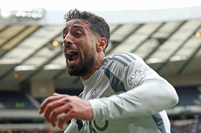 حسب مصدر لسبورتاوي، وصل عدي الدباغ إلى القاهر...