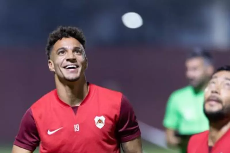 ارتبط بضم وسام أبو علي.. الريان القطري يعلن ع...