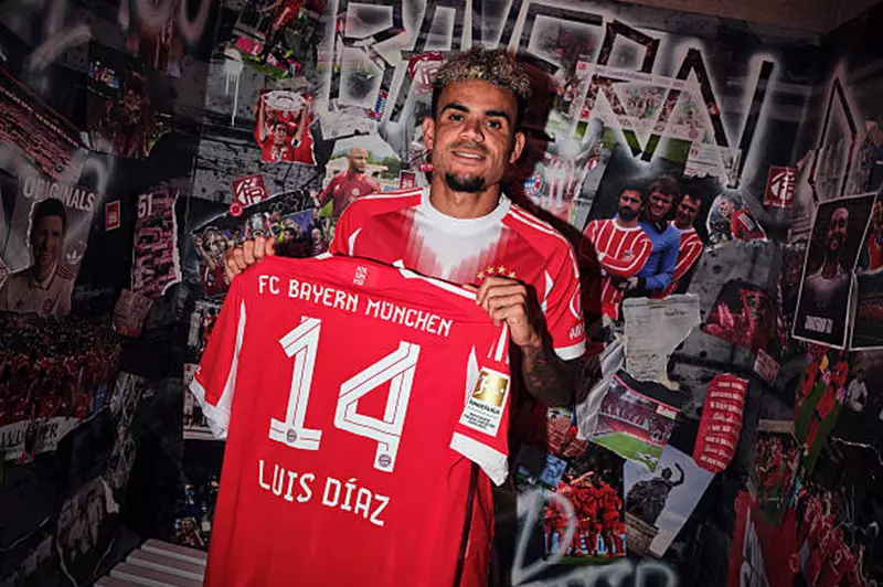 لويس دياز يُعرب عن فخره بالانضمام إلى بايرن م...