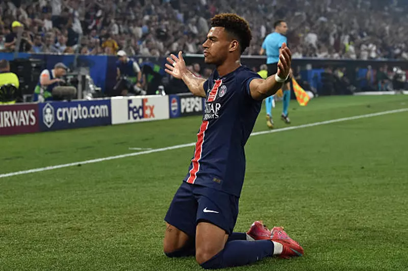 دوي يضيف 9 أهداف إلى رصيده ويحصل على جائزة أفضل لاعب شاب في دوري أبطال أوروبا